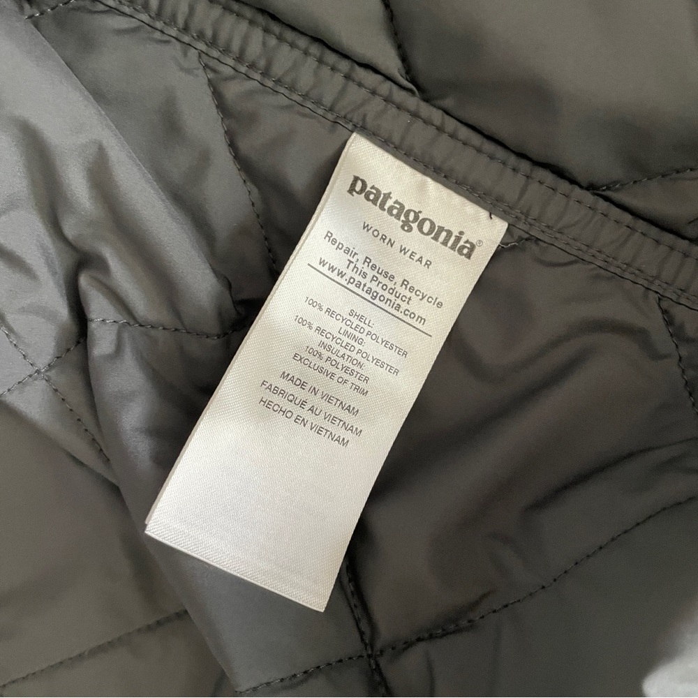 Patagonia Diamond Quilted Jacket - Picture 3 of 5